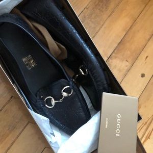 Authentic Gucci slippers- 7.5